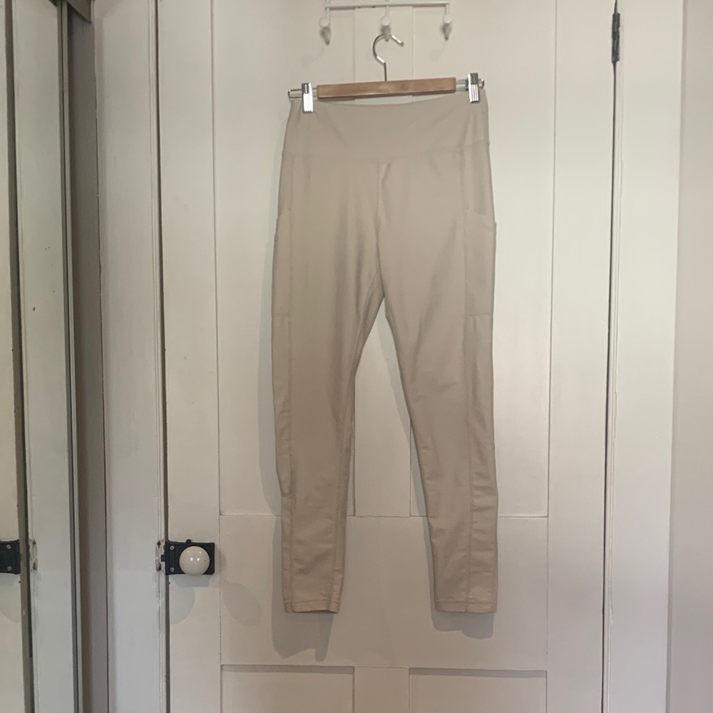 Women’s High-Waist Leggings in Beige